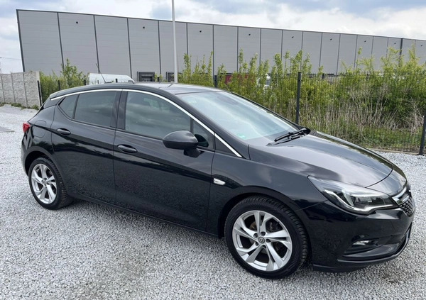 Opel Astra cena 44999 przebieg: 123000, rok produkcji 2016 z Polanów małe 781